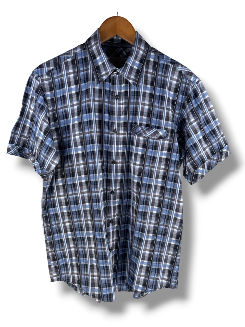 J. Campbell 100% Cotton Button-Down Short Sleeve Blue Black White Plaid Medium